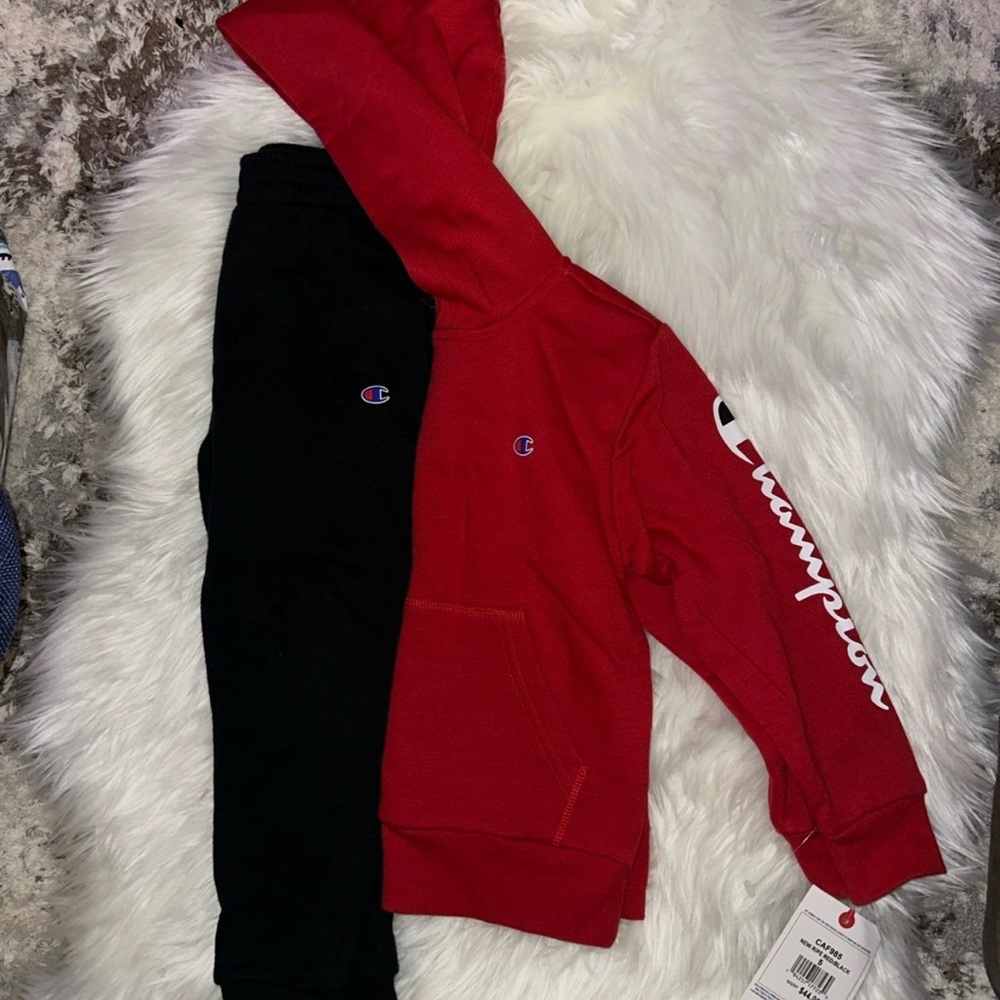 NEW WITH TAGS! 2pc Kids Champion Set-  Red Sweatshirt and Black Joggers- Size 5
